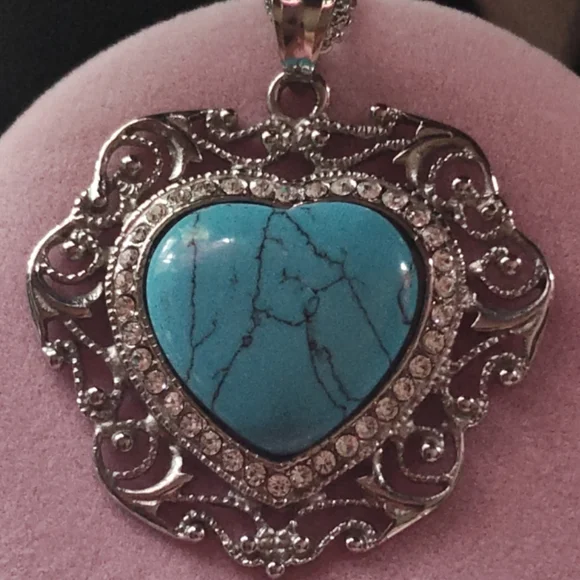 Blue Stone Silver Necklace with Ornate Design - Picture 4 of 12